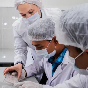 Lab & Research