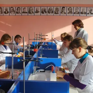 Lab & Research
